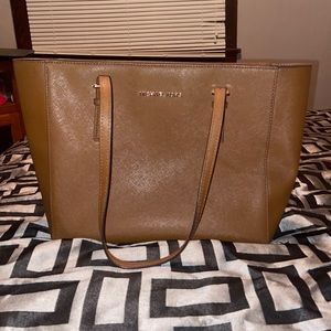 Michael Korea bag